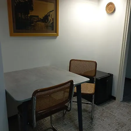 Oda ve Kahvaltı Notte Telese